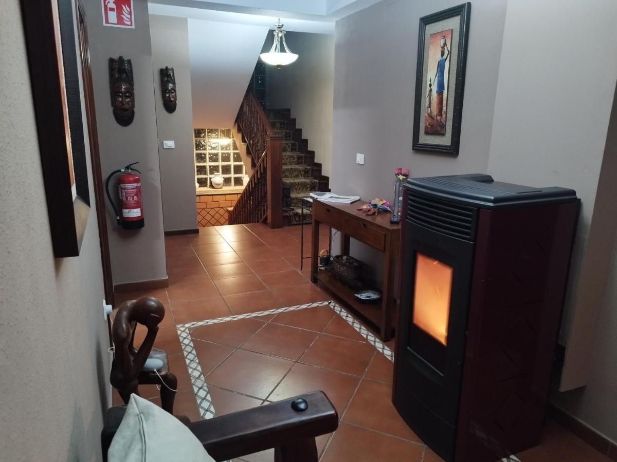 Villa Piscina Climatizada - Todo El Ano- Playa De La Nora-Chimenea- Barbacoa à Quintueles Extérieur photo